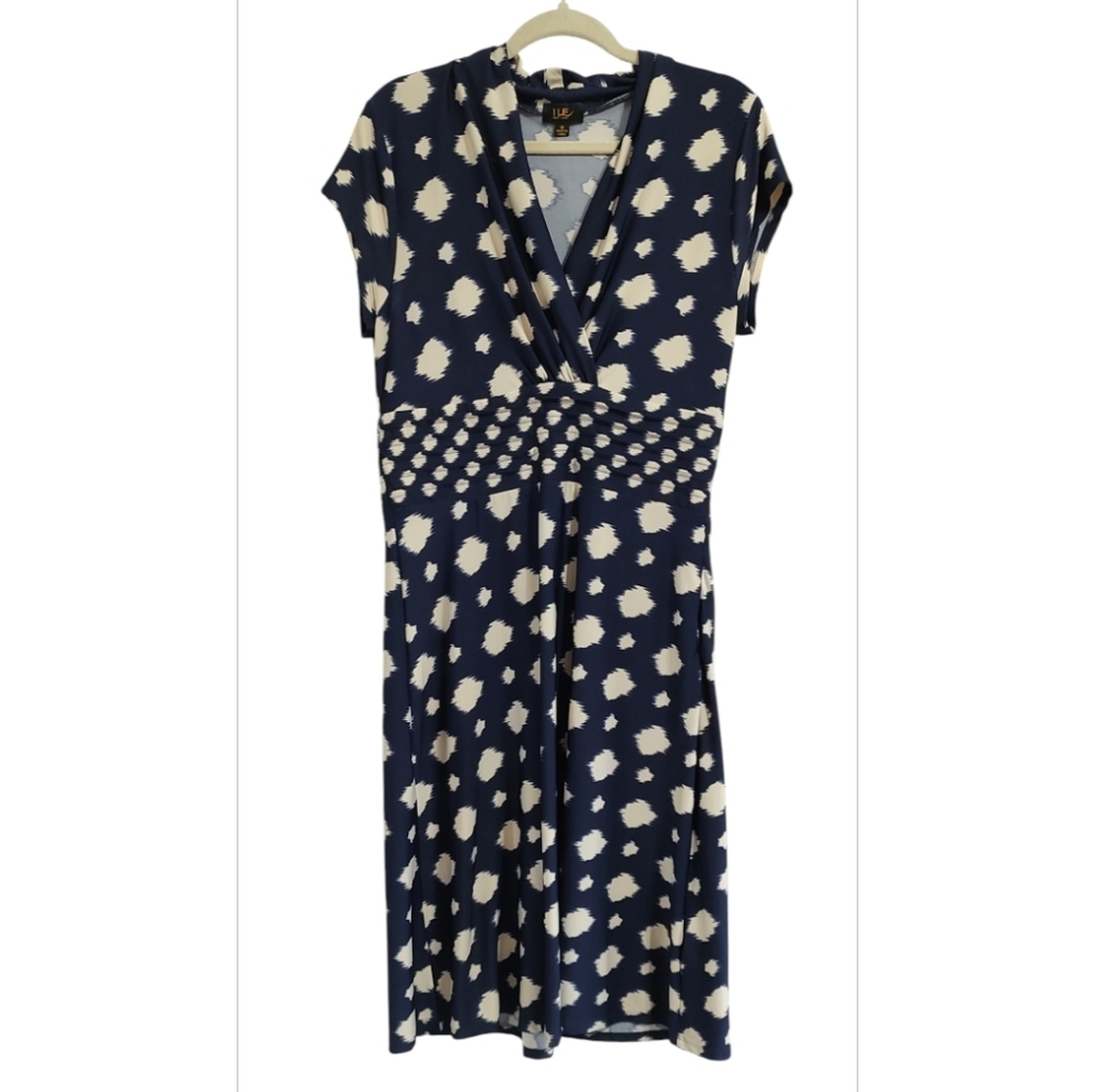 Ile New York Navy Blue & Cream Geometric Design Cap Sleeve